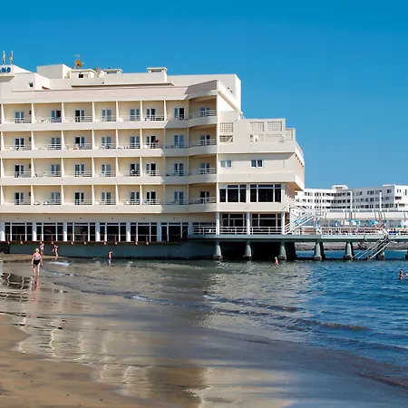 Otel Medano