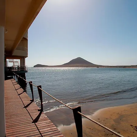 Hotell Medano 3*