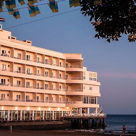 Hotel Medano