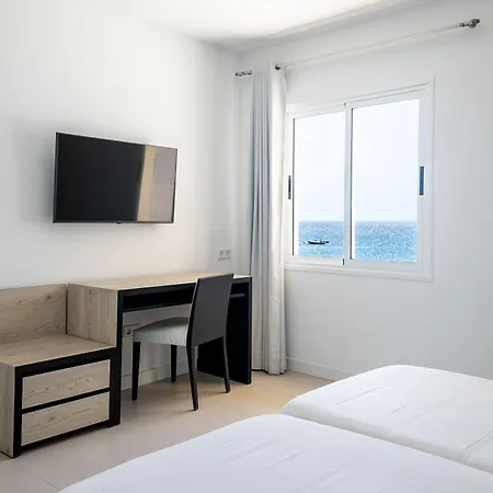 Hotel Medano 3*